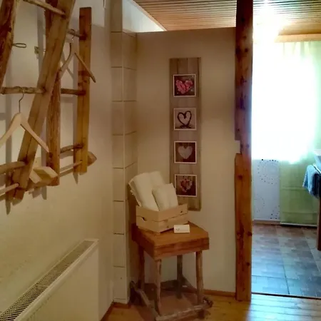 Apartment Haus Moni *